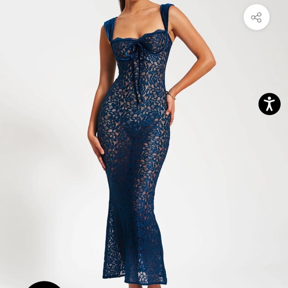 Miss Circle Teal Veronica Lace Maxi Dress